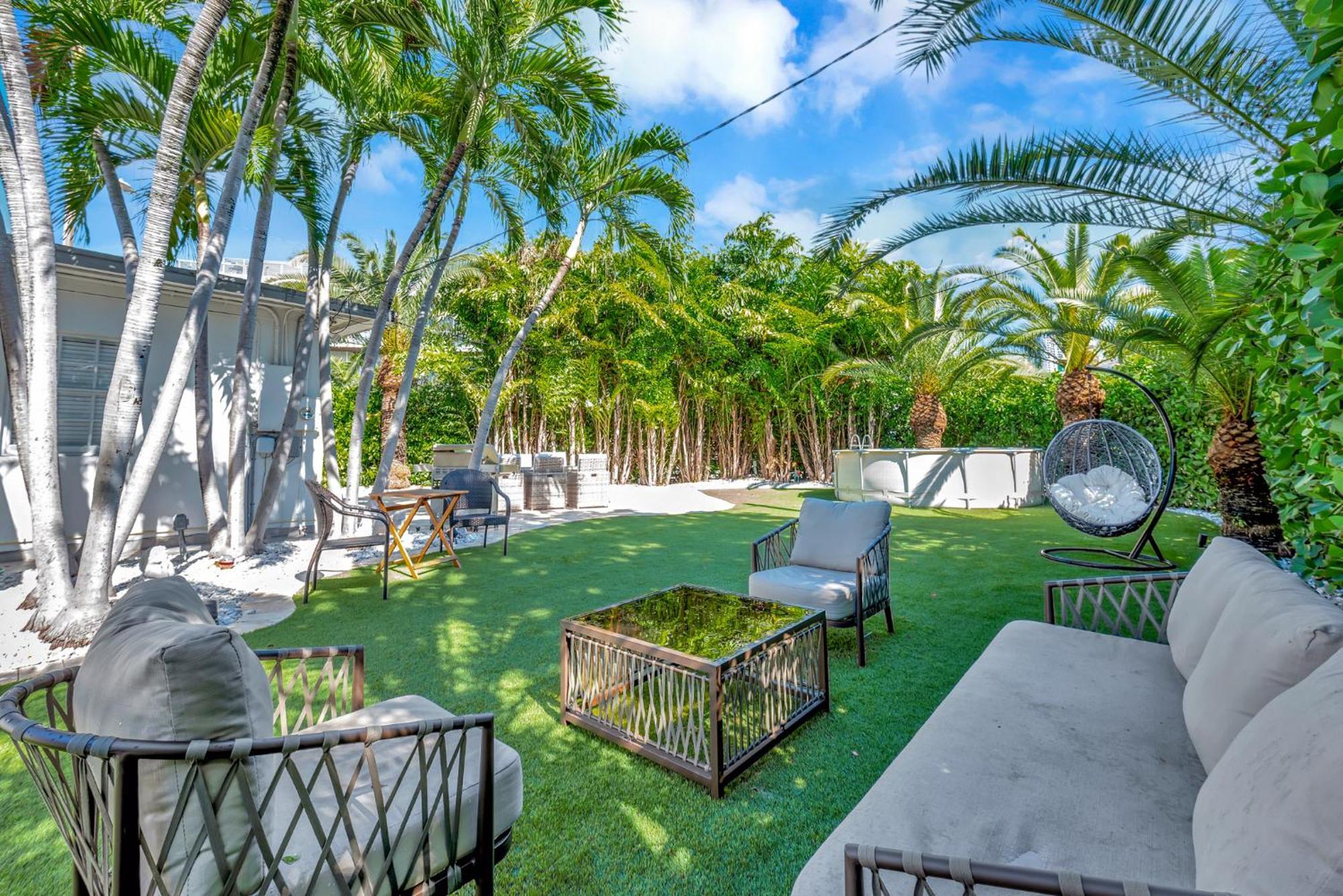 The Gatsby House At World-class Brickell Villa